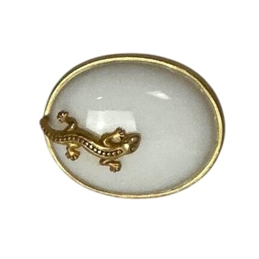 Glow by Sheila Fajl  Gold Gecko‎ Lizard White Cabochon Oval Ring- Size 8 - Picture 2 of 5